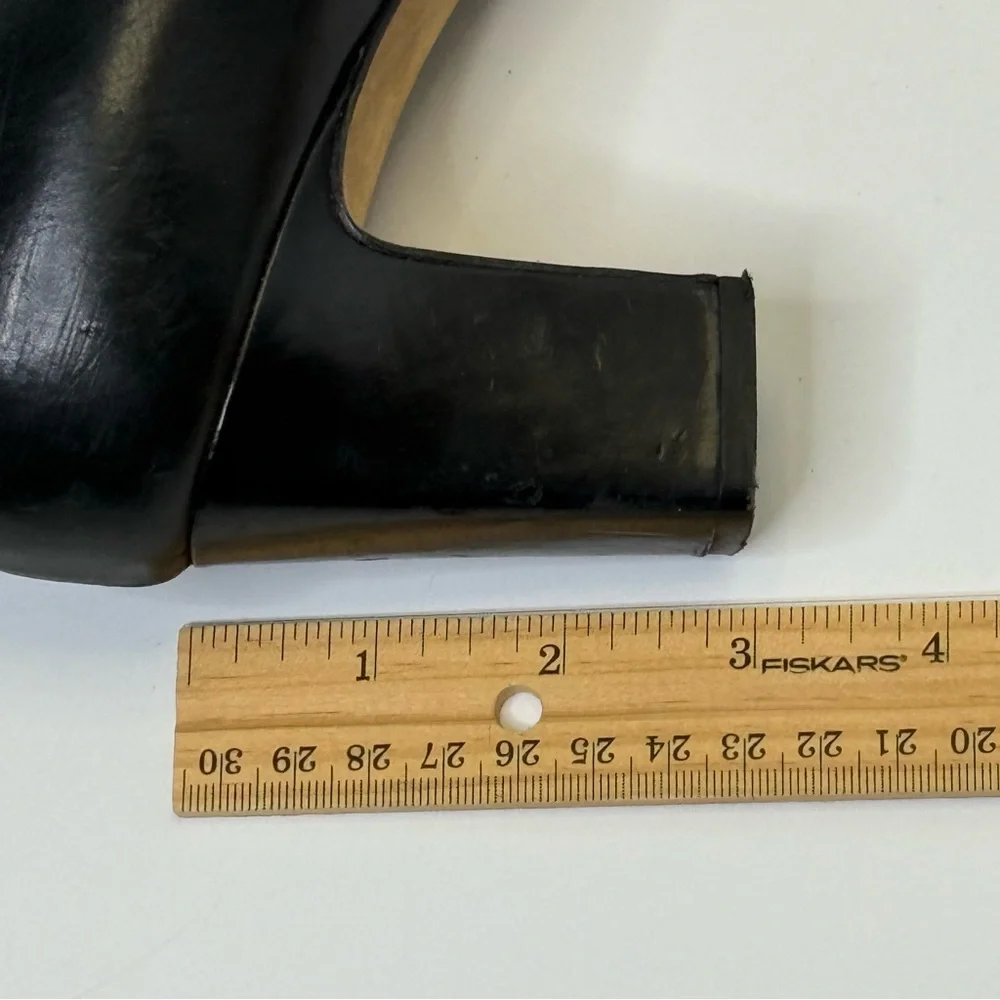 Tory Burch Black and Gold 3 Inch Block Heel with T Signature Logo - Picture 8 of 11